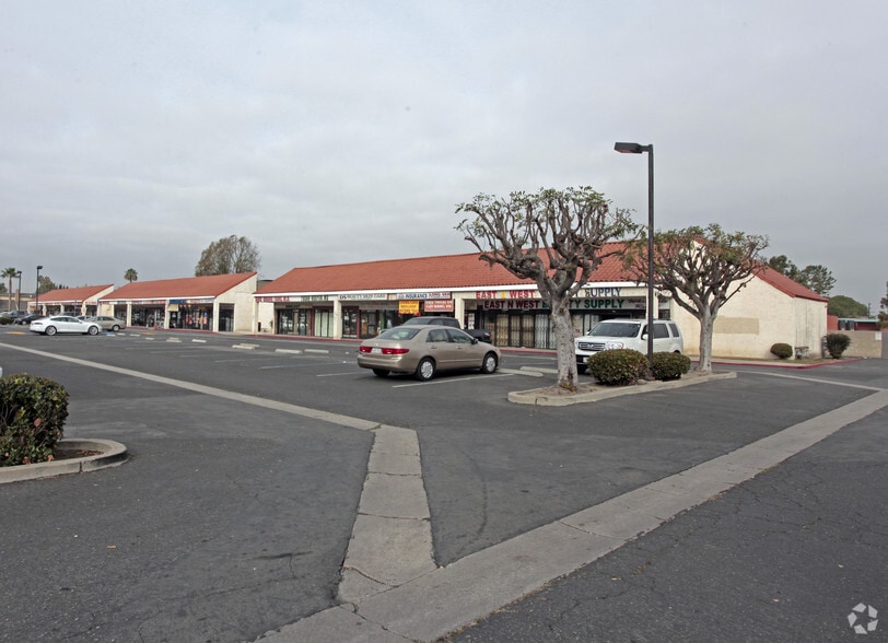 More Photos Of 8851-8937 Westminster Blvd, Garden Grove Unknown For Lease