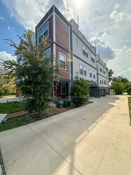 More Photos Of 225 S Pine St, San Antonio Apartments For Sale