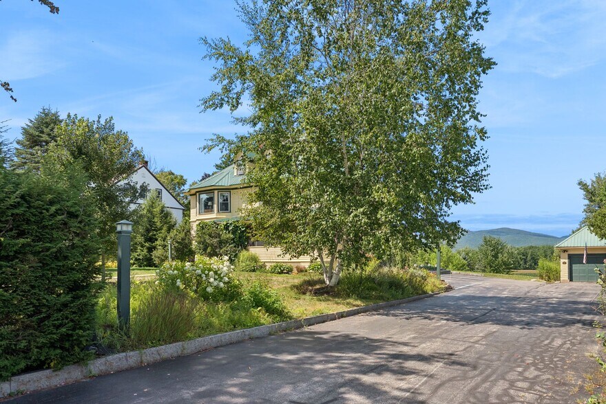 More Photos Of 548 Main St, Fryeburg Hotel For Sale