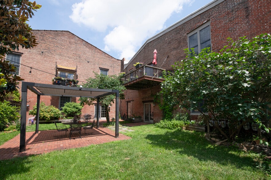 More Photos Of 2135 E Susquehanna Ave, Philadelphia Apartments For Sale