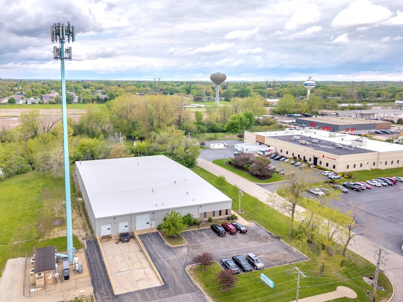 More Photos Of 197 Alder Dr, North Aurora Warehouse For Sale