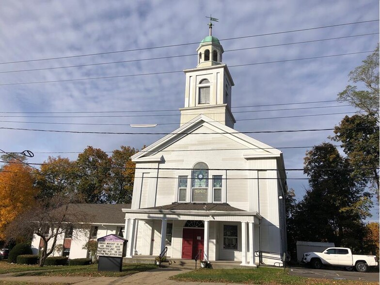 Primary Photo Of 51 Center St, Ludlow Religious Facility For Sale