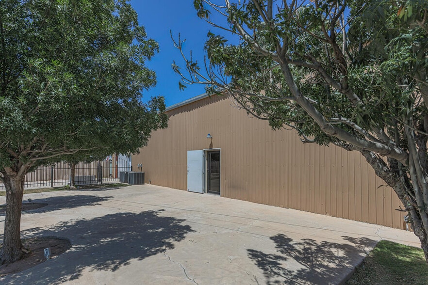 More Photos Of 7521 W University Blvd, Odessa Lodge Meeting Hall For Sale