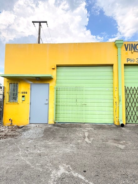 More Photos Of 1899 NW 21st St, Miami Warehouse For Sale