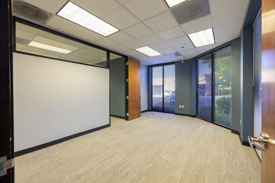 More Photos Of 8203 Sierra College Blvd, Roseville Office For Sale