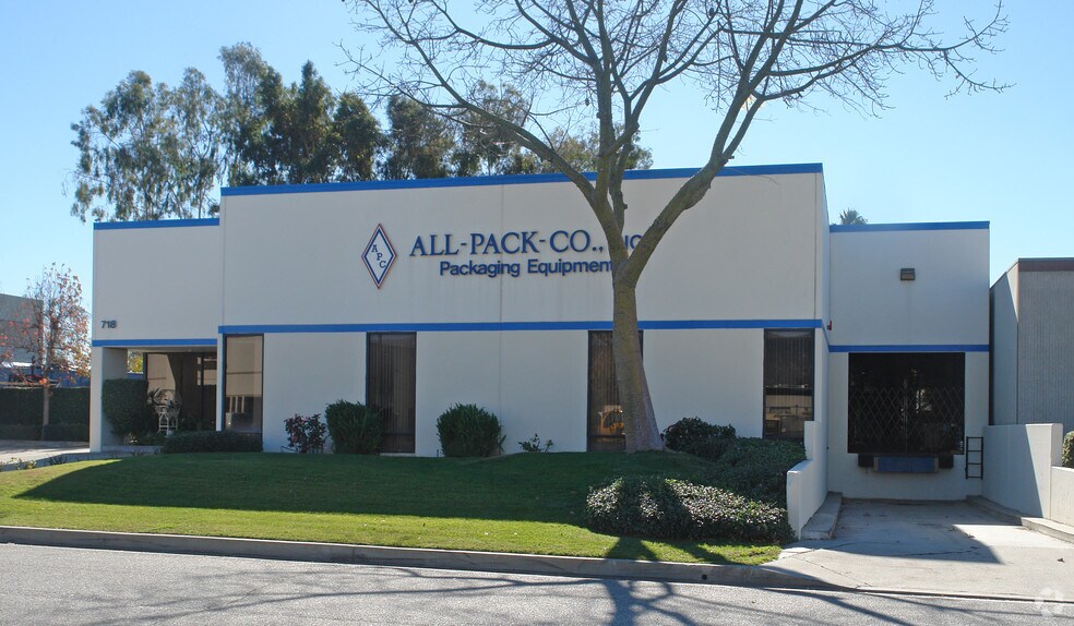 More Photos Of 718 Arrow Grand Cir, Covina Warehouse For Lease