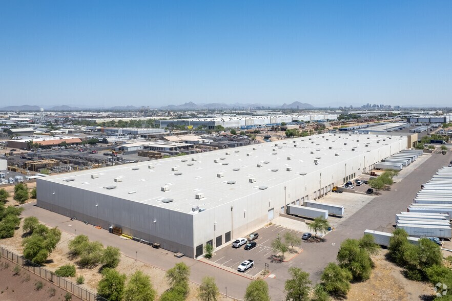More Photos Of 2300 S 51st Ave, Phoenix Distribution For Lease