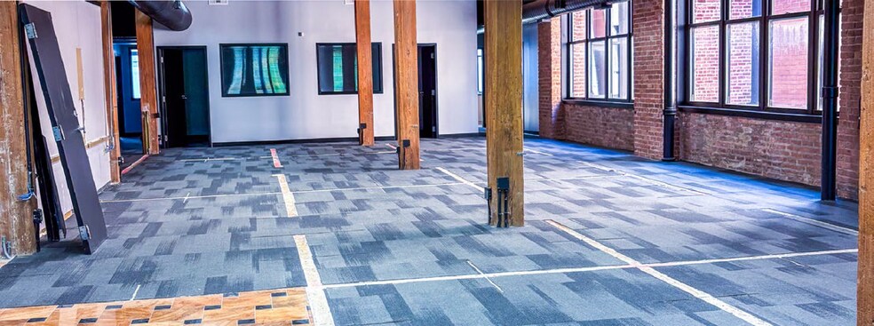More Photos Of 112 S Sangamon St, Chicago Loft Creative Space For Sale