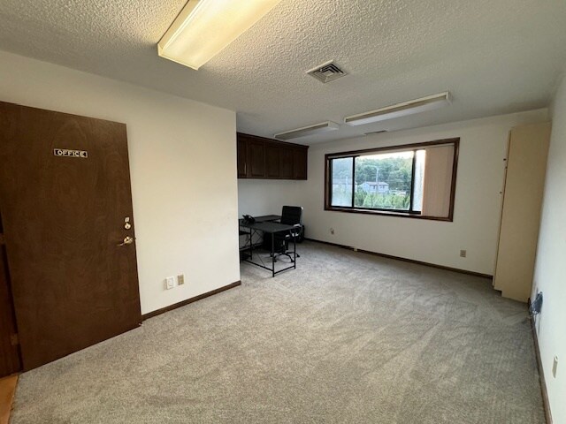 More Photos Of 8 Maple Dr, Monroe Warehouse For Lease