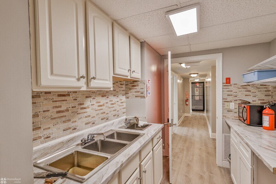 More Photos Of 1248 W Hamilton St, Allentown Office For Sale
