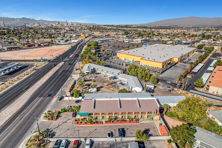 More Photos Of 2855 Fremont St, Las Vegas Hotel For Sale