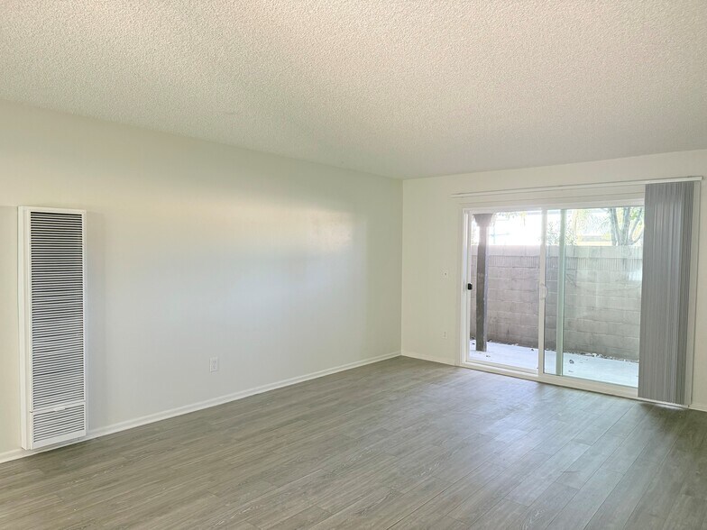 More Photos Of 2221 E Lenita Ln, Santa Ana Apartments For Sale