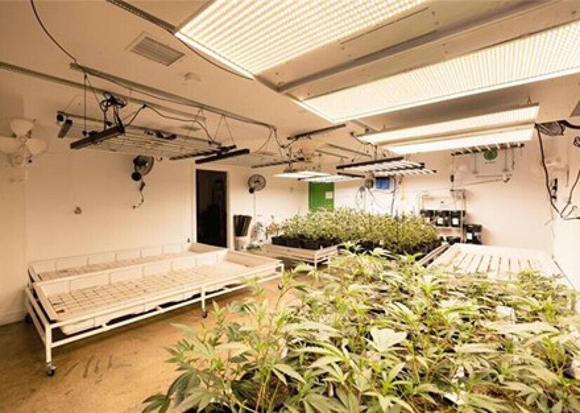 More Photos Of 4300 W Rogers Blvd, Skiatook Freestanding For Lease