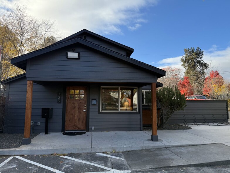 Primary Photo Of 135 NW Greeley Ave, Bend Office Residential For Lease