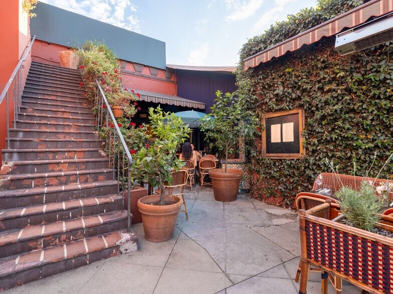 More Photos Of 3920-3930 W Sunset Blvd, Los Angeles Storefront Retail Office For Sale