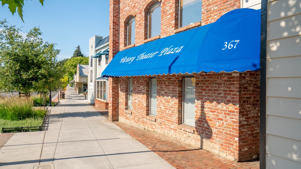 More Photos Of 367-387 N State St, Ukiah Office For Sale