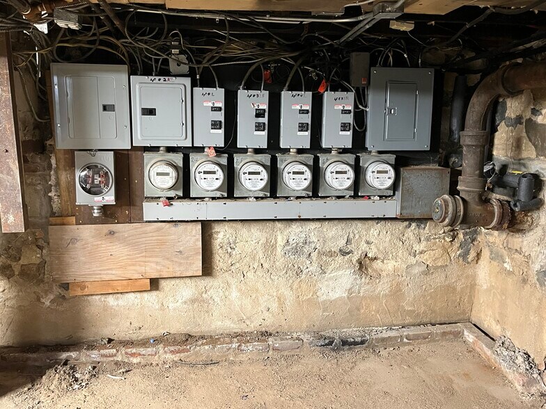 More Photos Of 4312 Kennedy Blvd, Union City Apartments For Sale