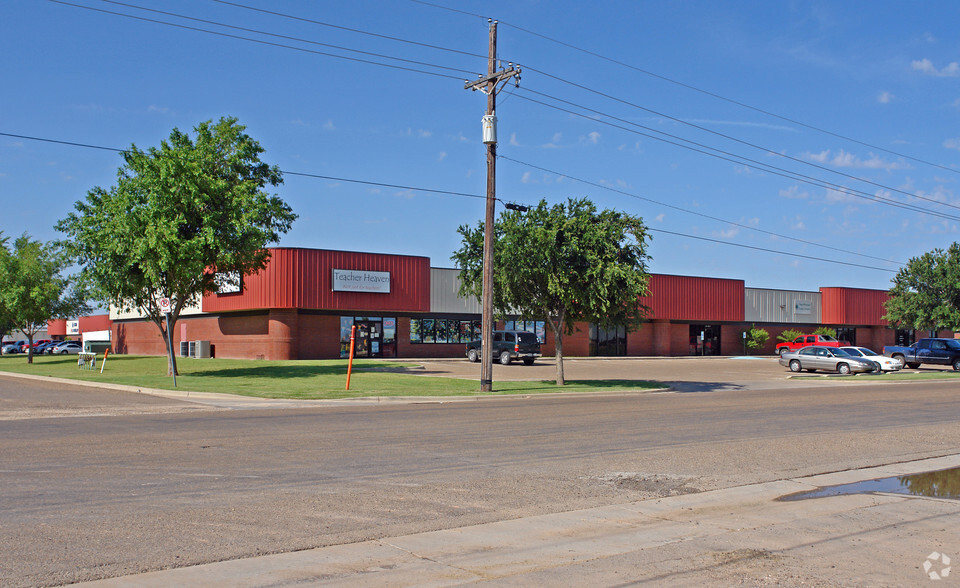 Primary Photo Of 6101 43rd St, Lubbock Storefront For Lease