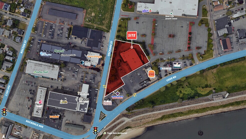 Primary Photo Of 1383 Cove Rd, New Bedford Drugstore For Lease