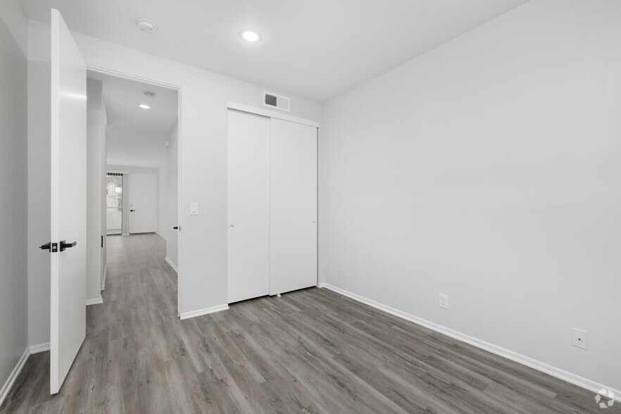 More Photos Of 1527 Veteran Ave, Los Angeles Apartments For Sale