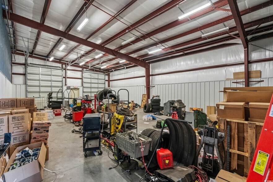 More Photos Of 362 George Bishop Pky, Myrtle Beach Auto Repair For Sale