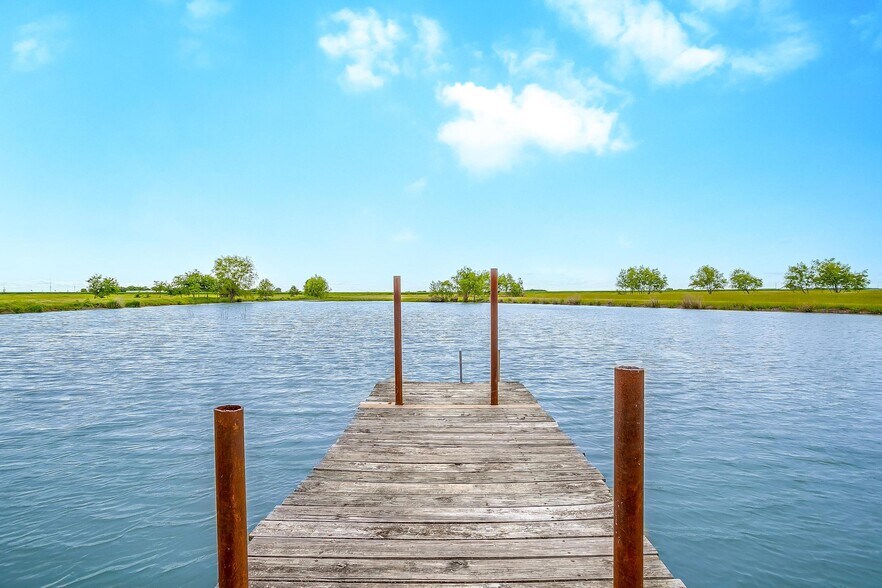 More Photos Of 2848 TX-81, Itasca Land For Sale