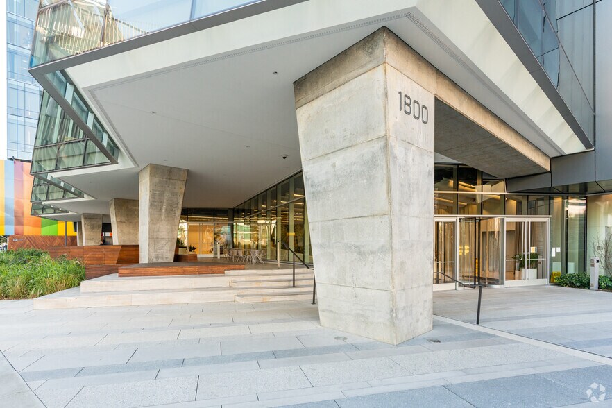 More Photos Of 1800 Owens St, San Francisco Office For Lease