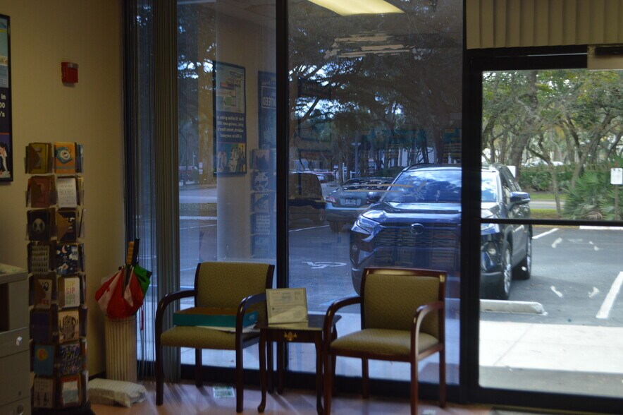 More Photos Of 6000 Park of Commerce Blvd, Boca Raton Distribution For Lease