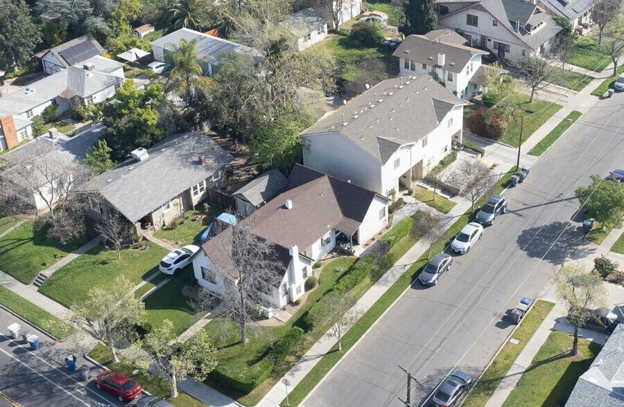 More Photos Of , Fresno Multifamily For Sale