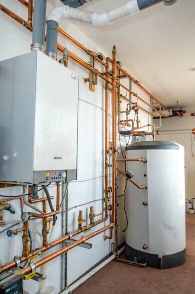 More Photos Of 5301 Terry St Terry St, Mosca Specialty For Sale