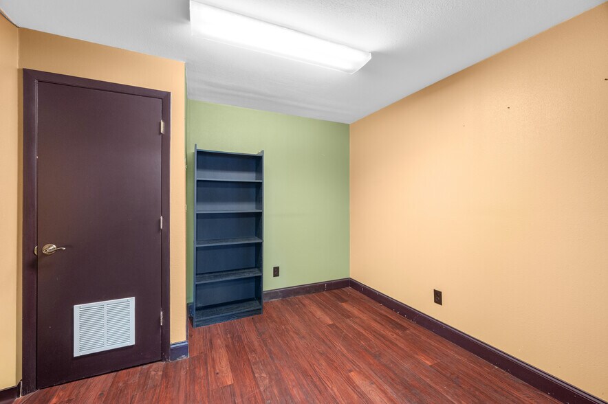 More Photos Of 500 S US Highway 1, Fort Pierce Office For Lease