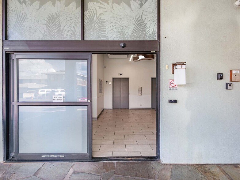 More Photos Of 1520 Liliha St, Honolulu Medical For Sale