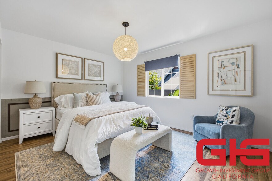 More Photos Of 261 N Oak Ave, Pasadena Multifamily For Sale