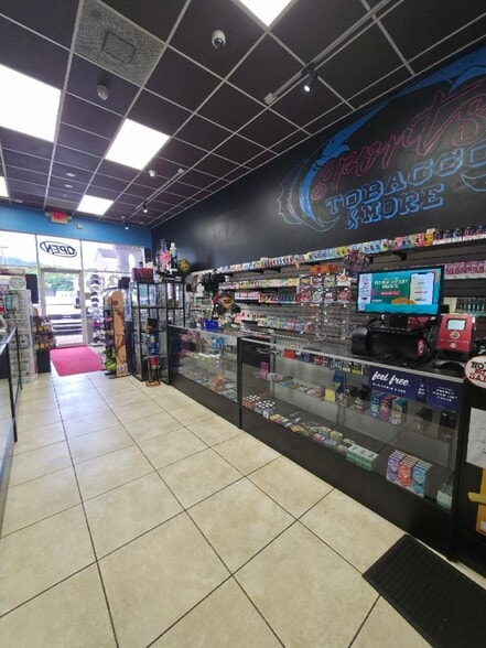 More Photos Of 8901 SW 157th Ave, Miami Storefront For Sale