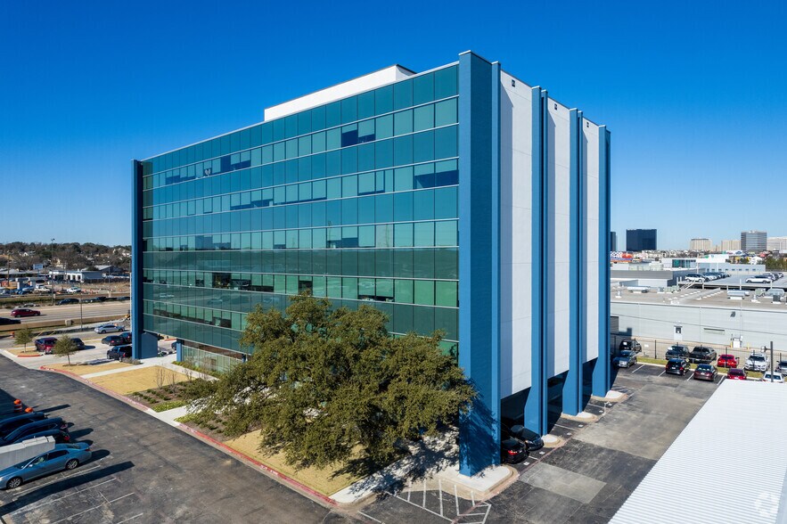 More Photos Of 11300 N Central Expy, Dallas Office For Lease