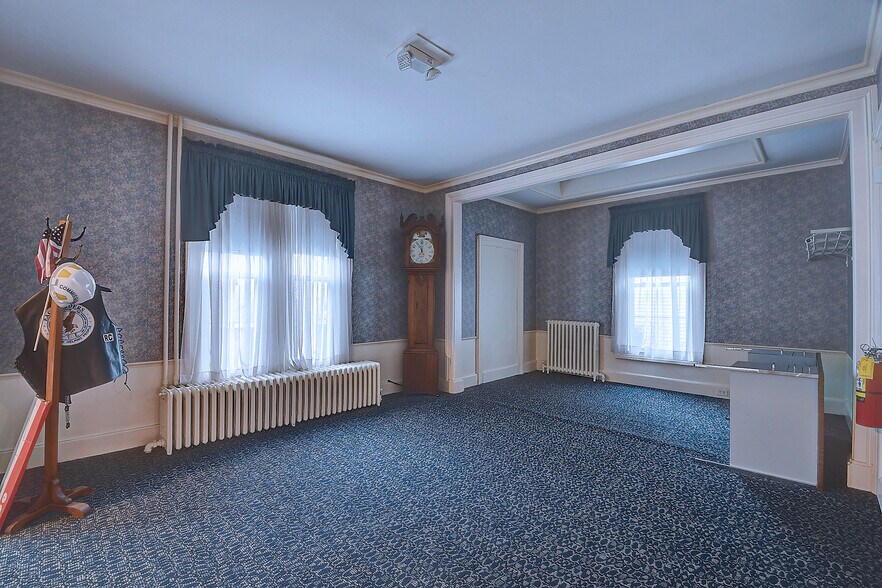 More Photos Of 201 Meadow St, Naugatuck Office For Sale