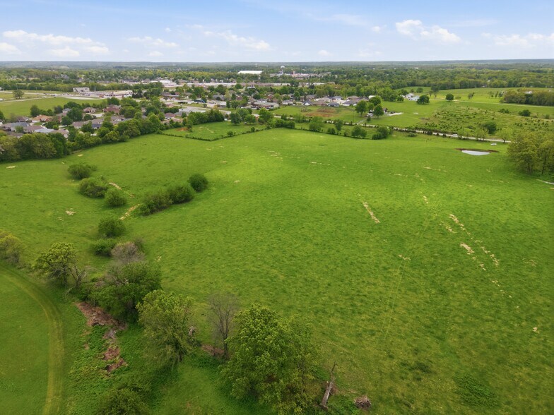 More Photos Of TR 2&3 1400 Block W Mount Vernon Hwy 14, Nixa Land For Sale