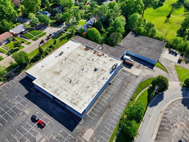 More Photos Of 50 Eswin St, Cincinnati Freestanding For Sale