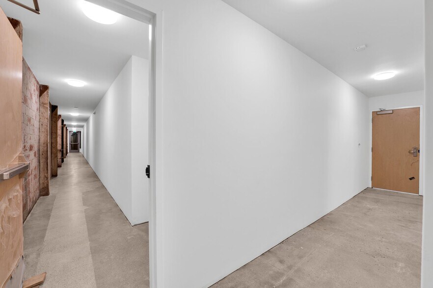 More Photos Of 2508-2510 Telegraph Ave, Oakland Storefront For Lease