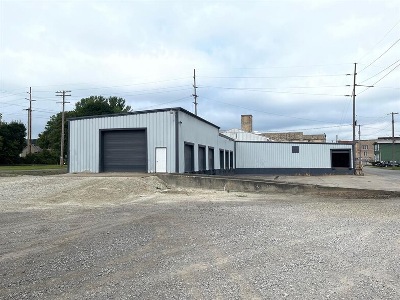 Primary Photo Of 53 Canal St, Greenville Manufacturing For Sale