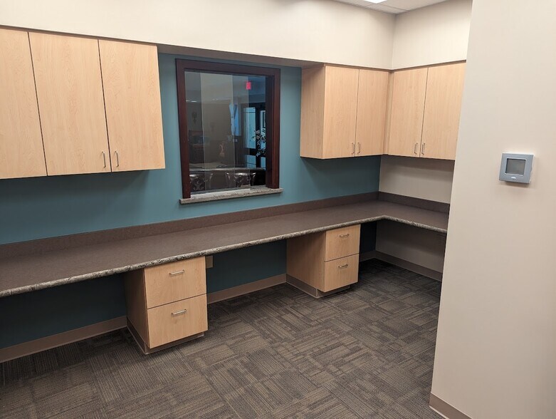 More Photos Of 4140 Salem Ave, Dayton Medical For Lease