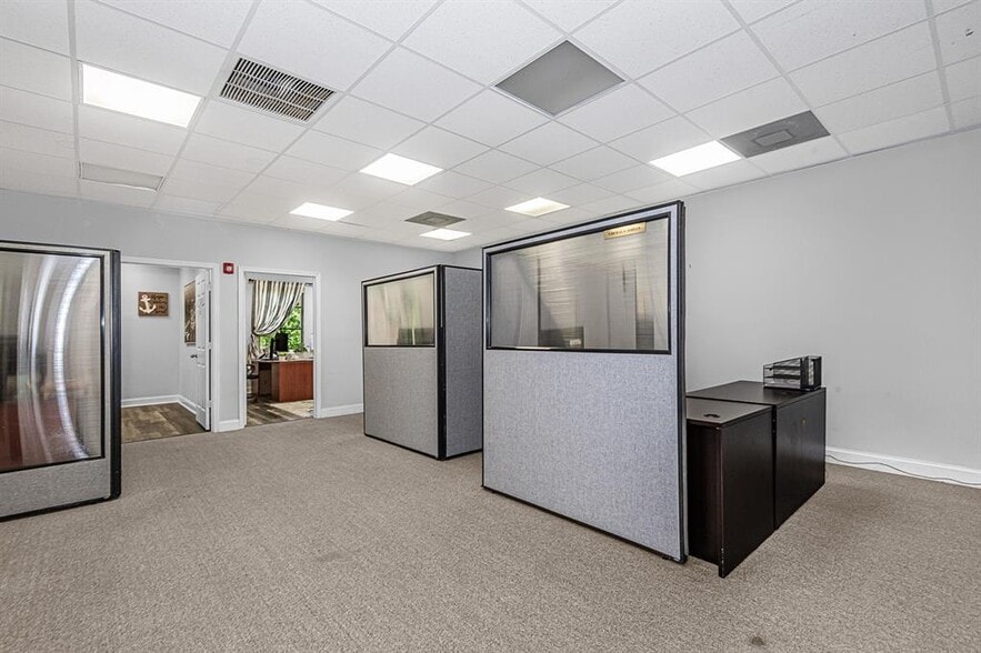 More Photos Of 7301 Wiles Rd, Coral Springs Medical For Sale
