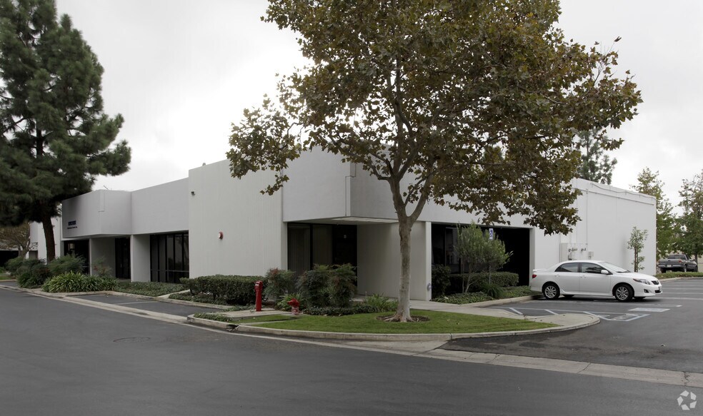 More Photos Of 500-590 W Central Ave, Brea Unknown For Lease