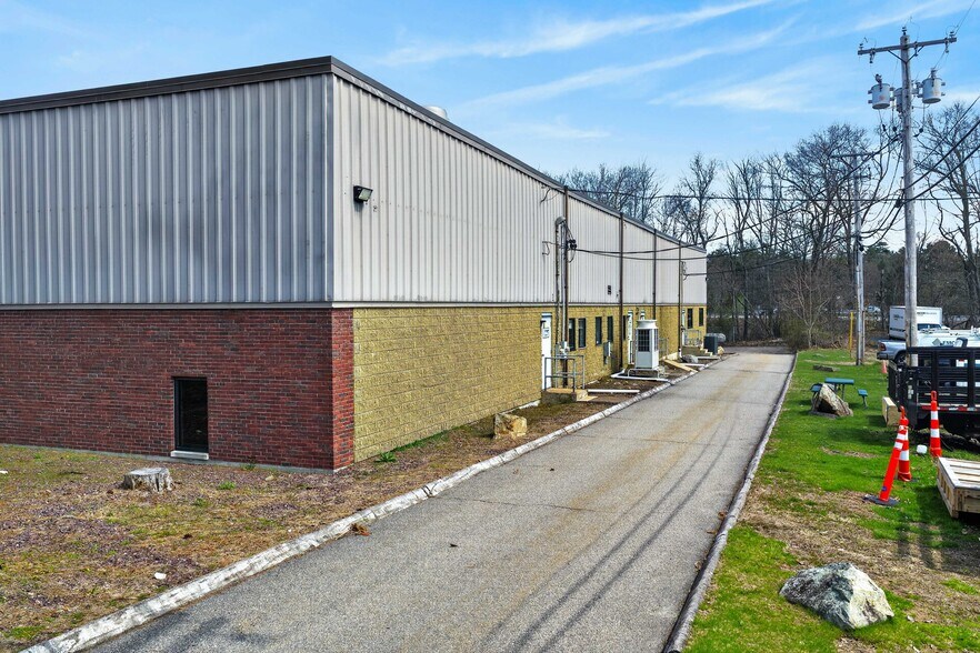 More Photos Of 70 Hawes Way, Stoughton Warehouse For Lease