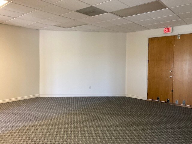 More Photos Of 21039-21093 Figueroa St, Carson Medical For Lease