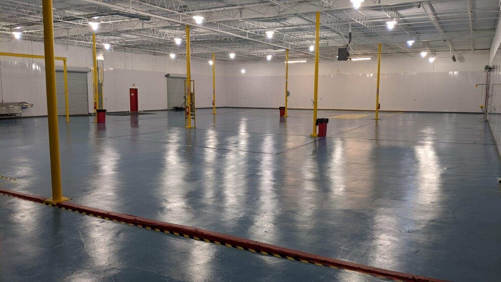 More Photos Of 0 I-35, San Antonio Warehouse For Lease