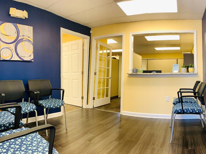 More Photos Of 8180 Lark Brown Rd, Elkridge Office Residential For Sale