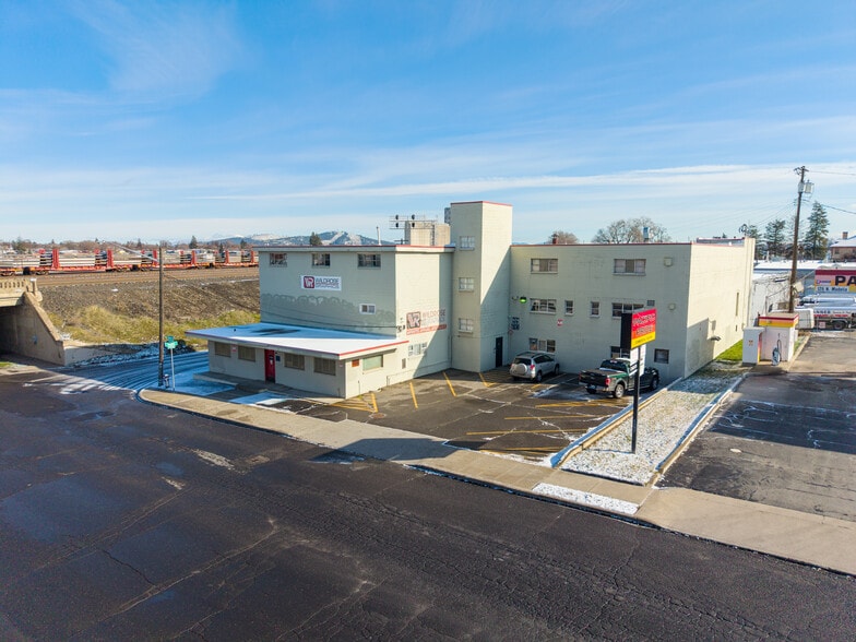 More Photos Of 130-134 N Madelia St, Spokane Manufacturing For Sale