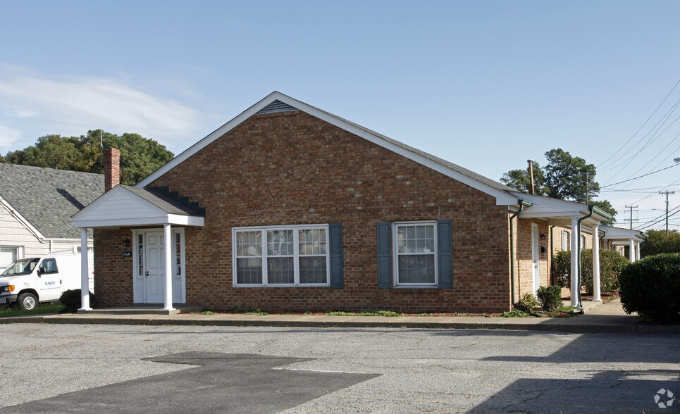 More Photos Of 5532 Raby Rd, Norfolk Office For Lease