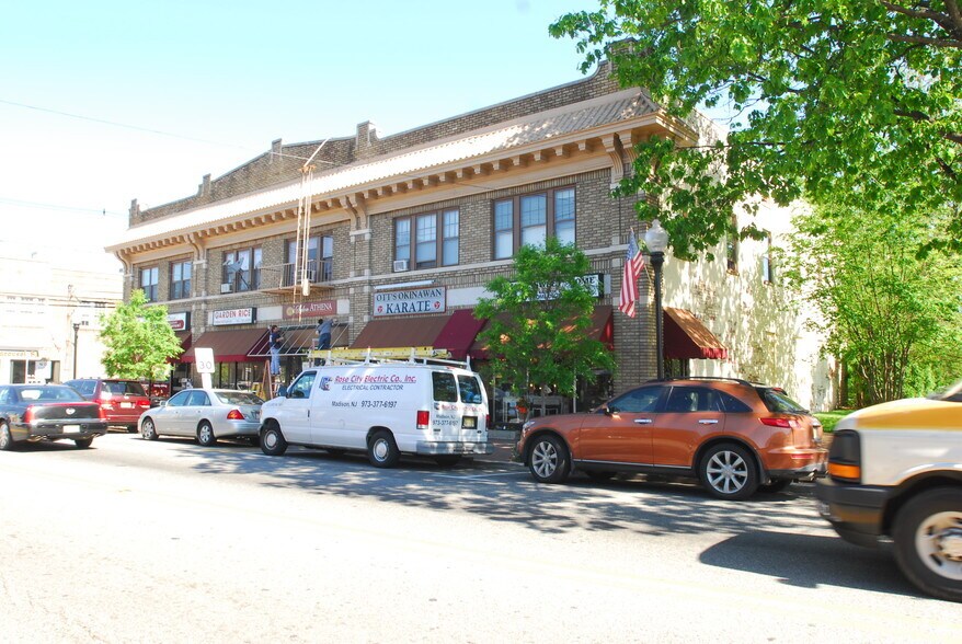 More Photos Of 228-236 Main St, Chatham Storefront Retail Residential For Sale